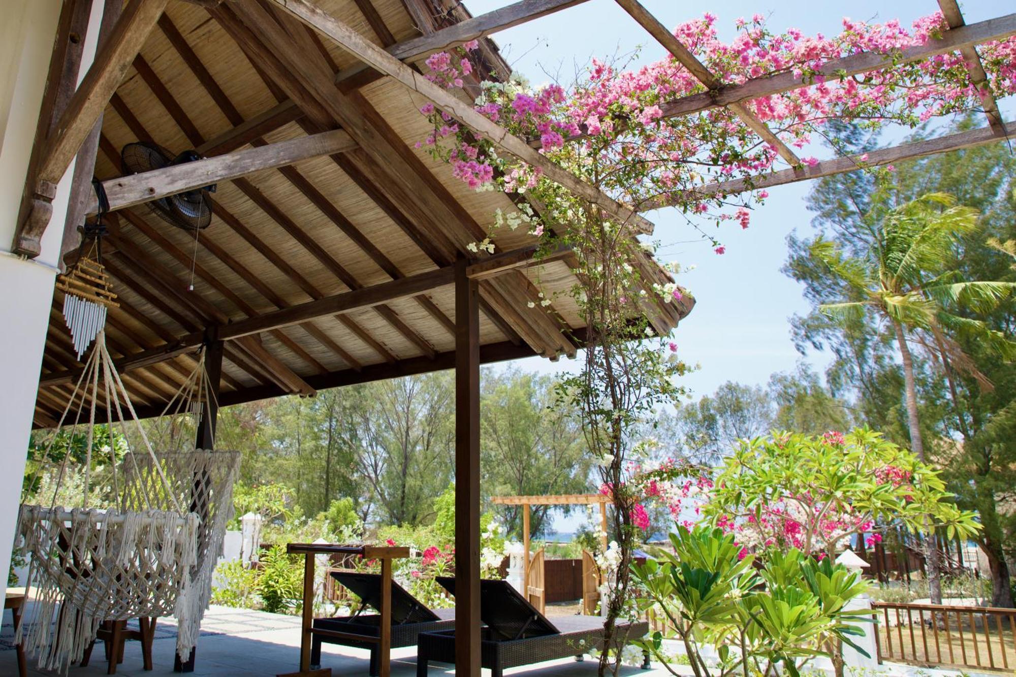 Villa Sunset Beach Gili Trawangan Eksteriør bilde