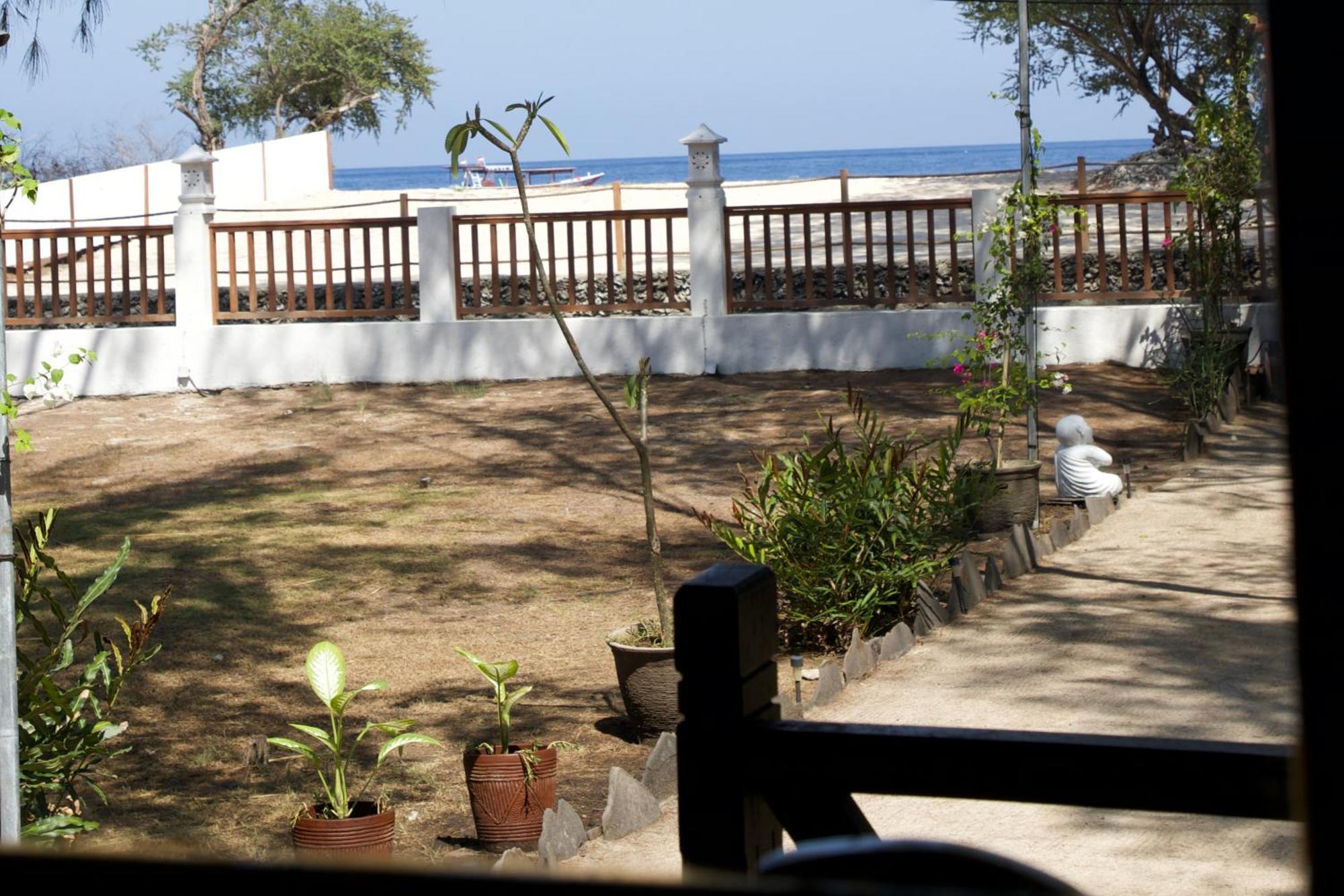 Villa Sunset Beach Gili Trawangan Eksteriør bilde