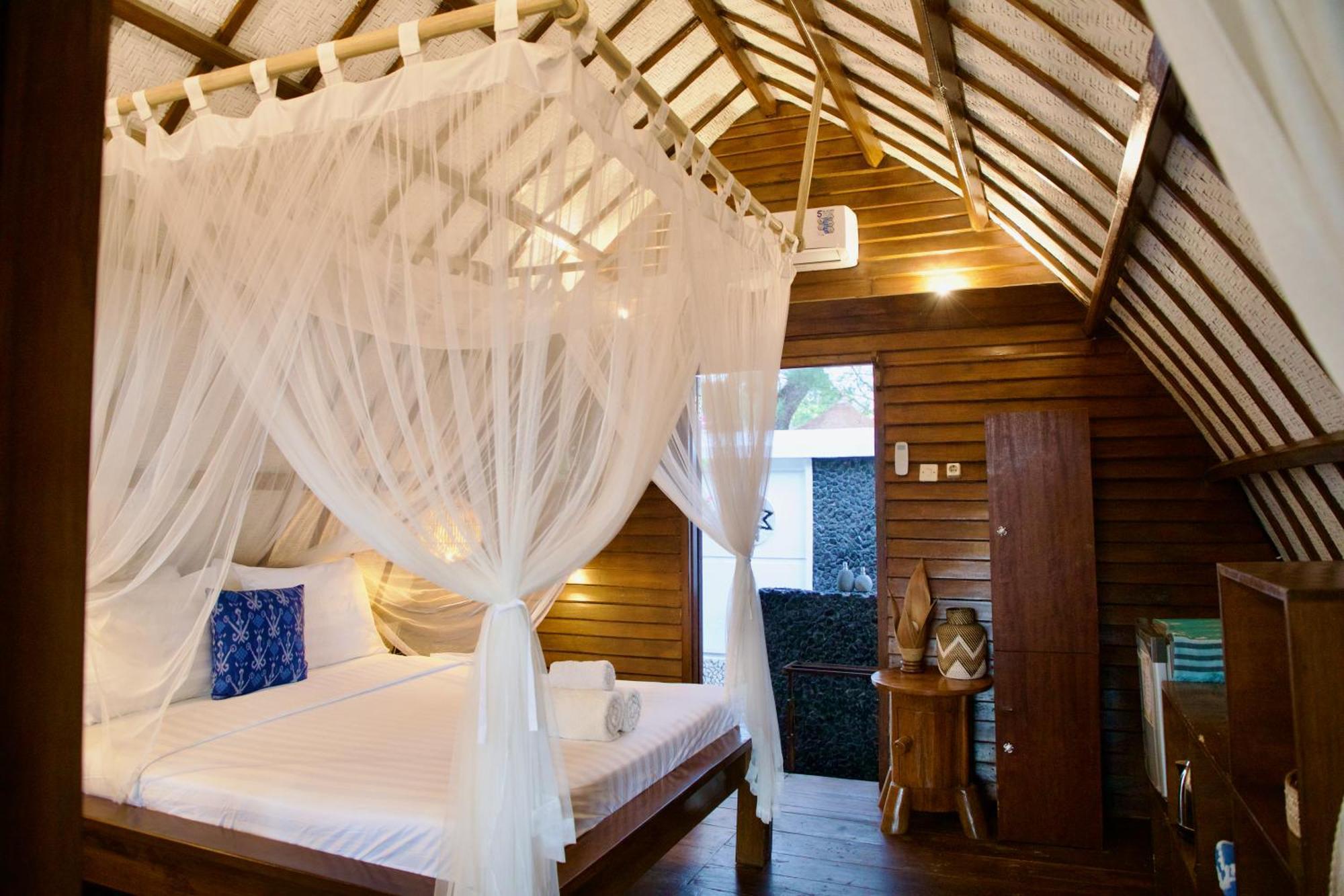 Villa Sunset Beach Gili Trawangan Eksteriør bilde