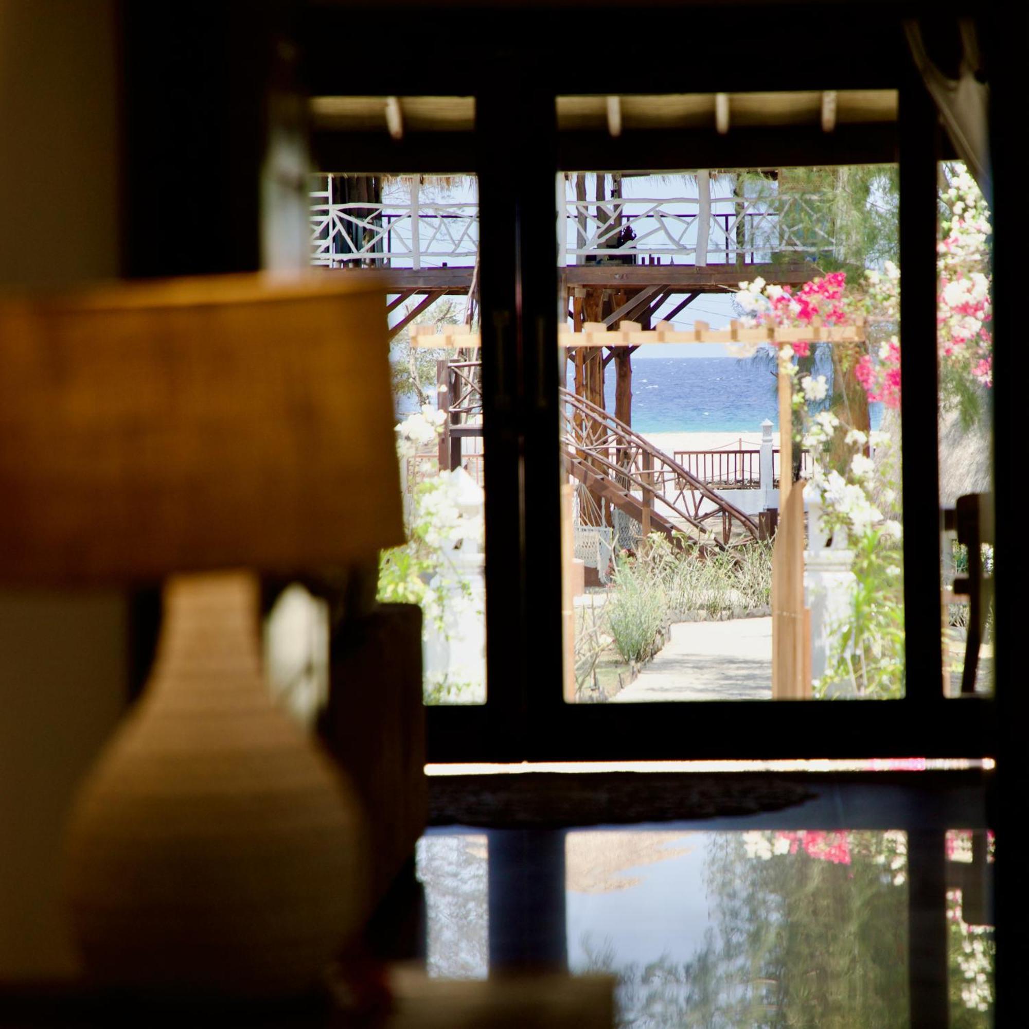 Villa Sunset Beach Gili Trawangan Eksteriør bilde